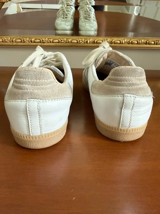 Adidas Samba Classic White Leather Sneakers - Picture 10 of 11